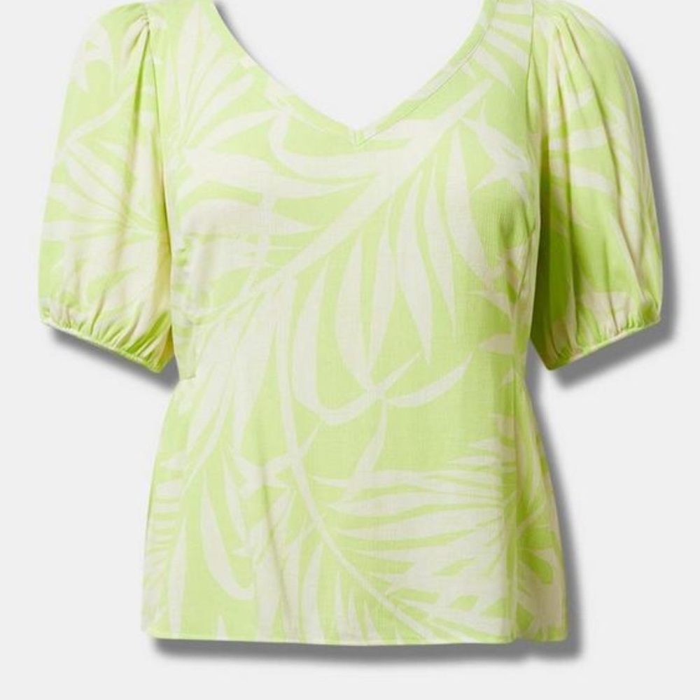Torrid Size 0 L/12 Lime Green Puff Sleeve Top